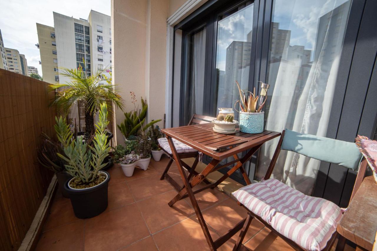 Lovely Apartment Near Airport And Nations Park, With Garage Loures Ngoại thất bức ảnh