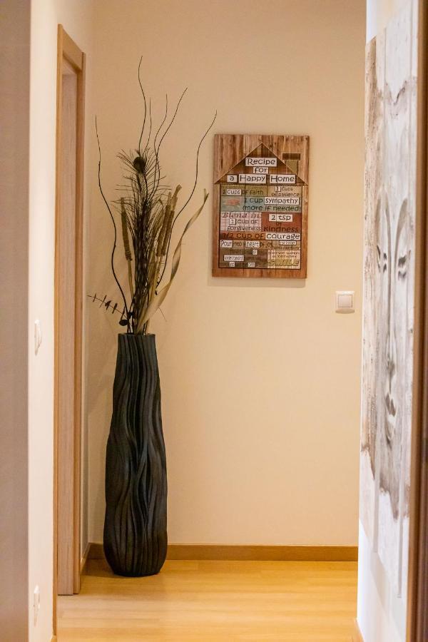 Lovely Apartment Near Airport And Nations Park, With Garage Loures Ngoại thất bức ảnh