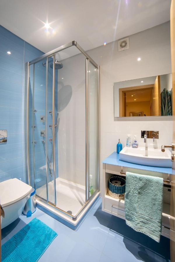 Lovely Apartment Near Airport And Nations Park, With Garage Loures Ngoại thất bức ảnh