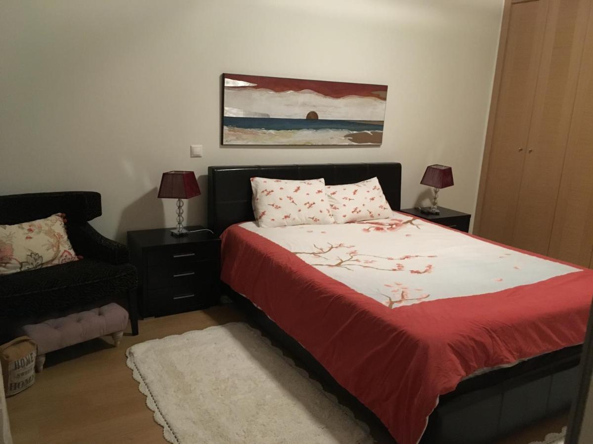 Lovely Apartment Near Airport And Nations Park, With Garage Loures Ngoại thất bức ảnh